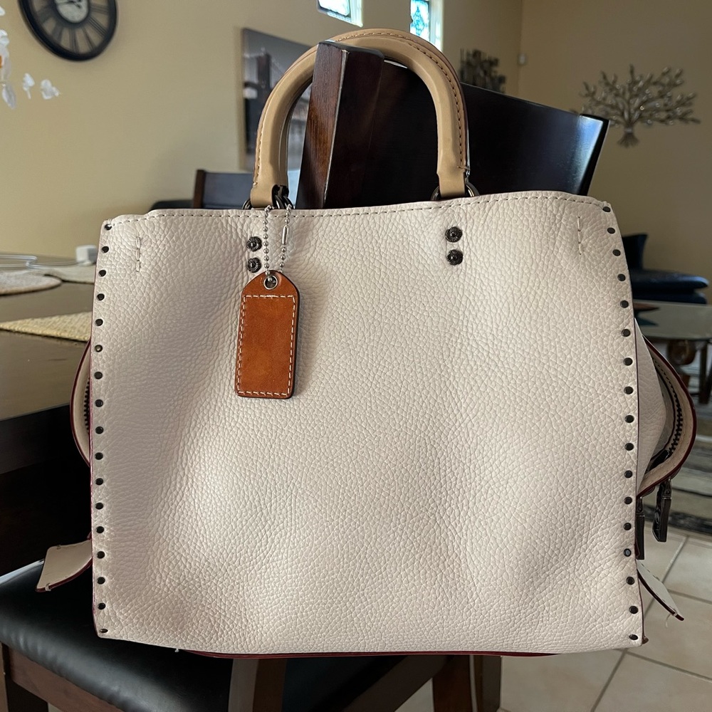 Coach Cream and Tan Pebbled Leather Shoulder Bag - Picture 2 of 10